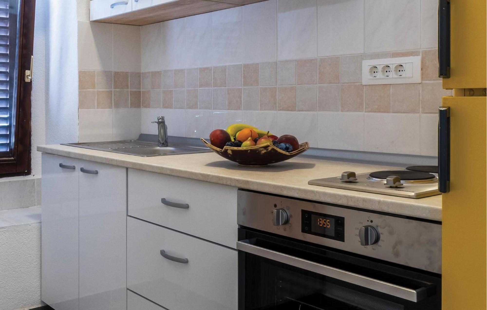 Pet Friendly In With Wifi Apartment *